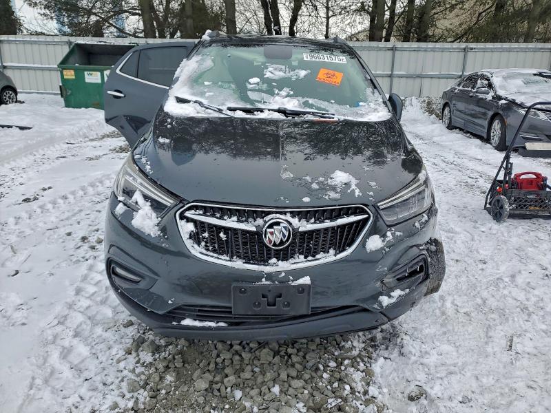 96631575 :رقم المزاد ، KL4CJGSB7JB579067 vin ، 2018 Buick Encore مزاد بيع