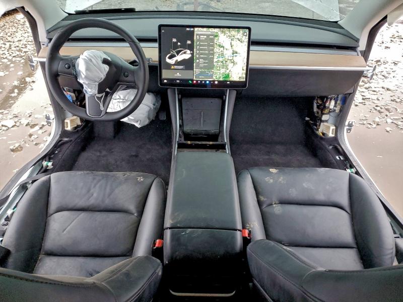97567235 :رقم المزاد ، 5YJ3E1EA4LF737343 vin ، 2020 Tesla Model 3 مزاد بيع