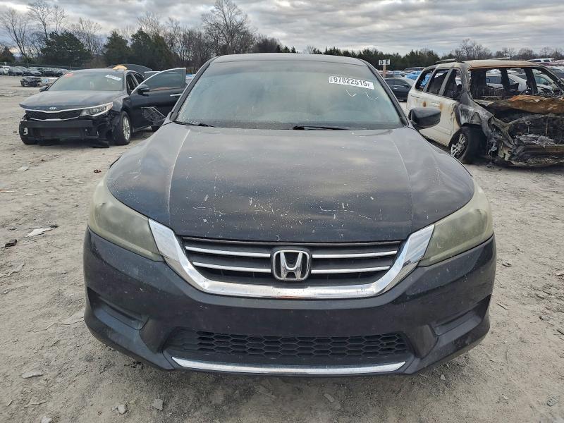 97822515 :رقم المزاد ، 1HGCR2F35FA239869 vin ، 2015 Honda Accord Lx مزاد بيع