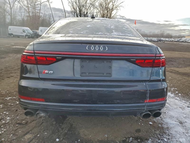 94931485 :رقم المزاد ، WAU8SAF82MN011541 vin ، 2021 Audi S8 مزاد بيع