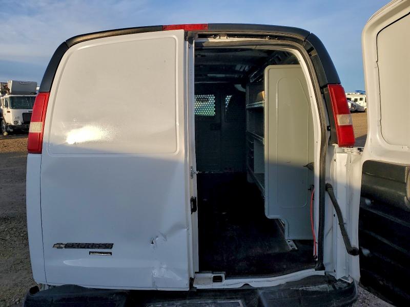Продаж на аукціоні авто 2015 Chev Express G2500, vin: 1GCWGFCF7F1171033, номер лоту: 96583855