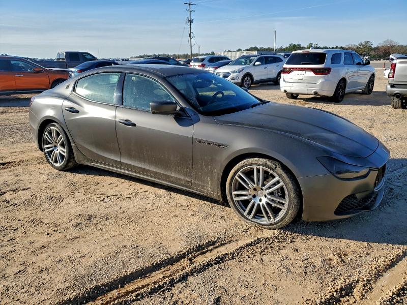 96371095 :رقم المزاد ، ZAM57RTAXE1125207 vin ، 2014 Maserati Ghibli S مزاد بيع