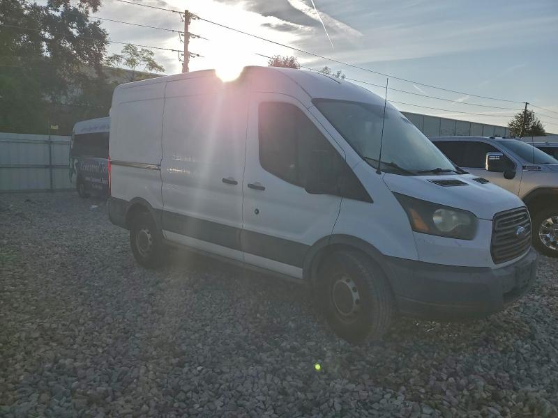 75696285 :رقم المزاد ، 1FTYR1CM9FKA29183 vin ، 2015 Ford Transit T- مزاد بيع