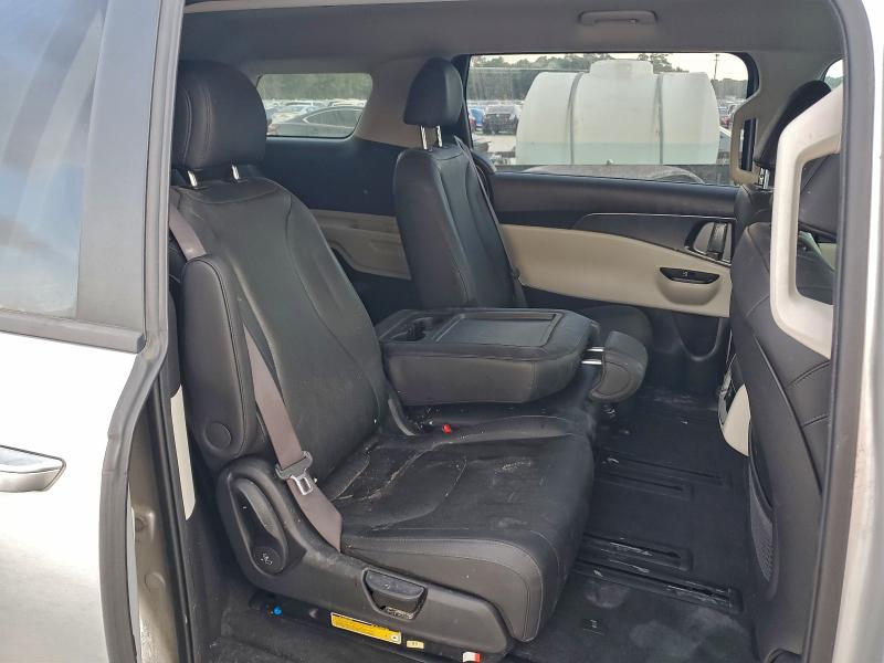 Продаж на аукціоні авто 2023 Kia Carnival, vin: KNDNB4H31P6273297, номер лоту: 98485535
