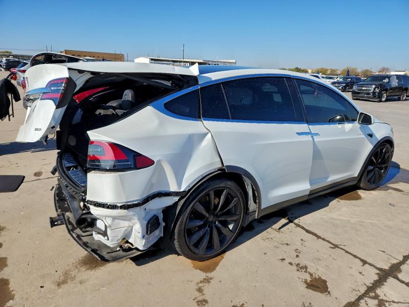 Aukcja sprzedaży 2018 Tesla Model X, vin: 5YJXCAE2XJF132644, numer aukcji: 94825945