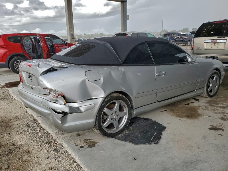 94744405 :رقم المزاد ، WDBLK70G43T141300 vin ، 2003 Mercedes-benz Clk مزاد بيع