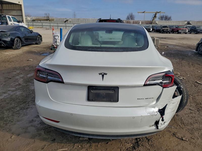Продажа на аукционе авто 2022 Tesla Model 3, vin: 5YJ3E1EB2NF153809, номер лота: 95848105