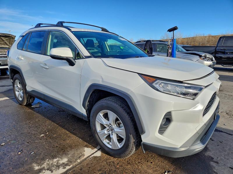 Продажа на аукционе авто 2019 Toyota Rav4 Xle, vin: JTMP1RFV5KD017696, номер лота: 97175195