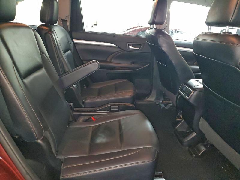 Продаж на аукціоні авто 2019 Toyota Highlander, vin: 5TDJZRFH2KS703269, номер лоту: 97959085