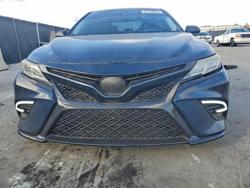 Продаж на аукціоні авто 2019 Toyota Camry L, vin: 4T1B11HK5KU290177, номер лоту: 97796015