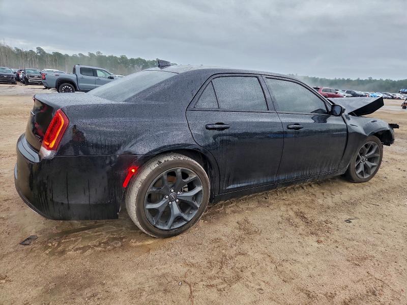 2022 Chrysler 300 მანქანა იყიდება აუქციონზე, vin: 2C3CCABG2NH184403, აუქციონის ნომერი: 97331585