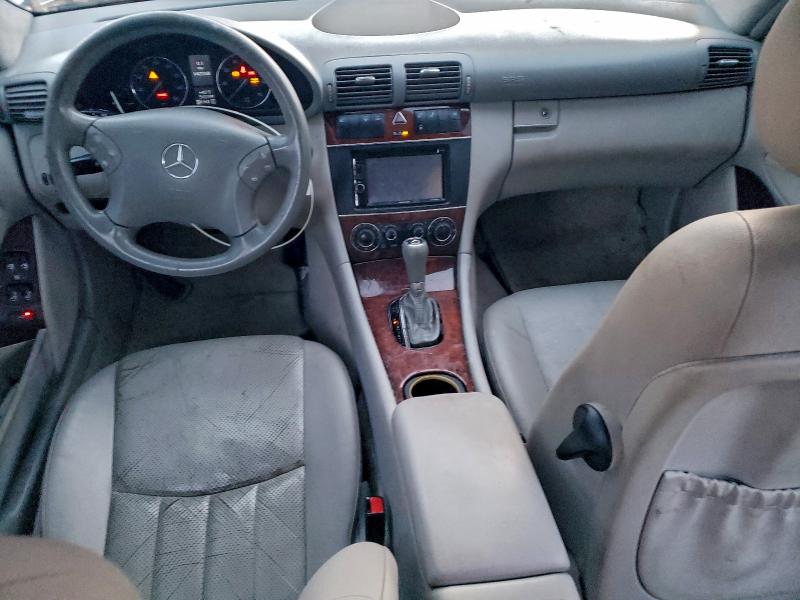 95637095 :رقم المزاد ، WDBRF92H56F832807 vin ، 2006 Mercedes-benz C مزاد بيع