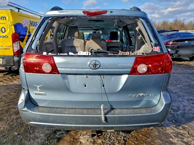 Продажа на аукционе авто 2010 Toyota Sienna Ce, vin: 5TDKK4CC7AS342236, номер лота: 98819695