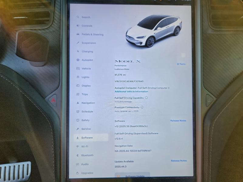 Продажа на аукционе авто 2020 Tesla Model X, vin: 5YJXCAE49LF301945, номер лота: 94201285