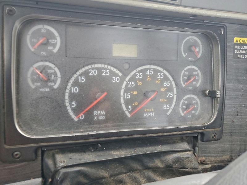 93103225 :رقم المزاد ، 1FUJA6CK78DZ67073 vin ، 2008 Freightliner Columbia مزاد بيع