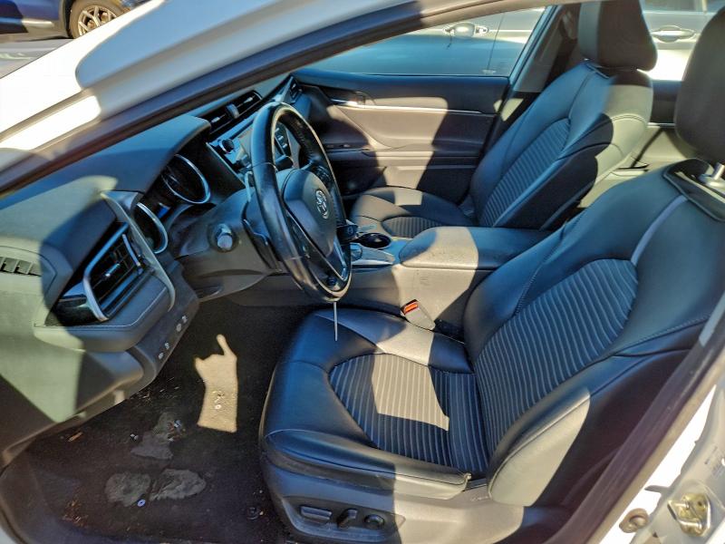 94344085 :رقم المزاد ، 4T1G11AK2LU907035 vin ، 2020 Toyota Camry مزاد بيع