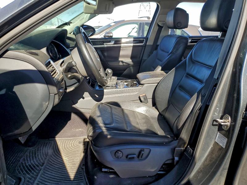 Продажа на аукционе авто 2013 Volkswagen Touareg, vin: WVGEP9BP9DD003375, номер лота: 96522415