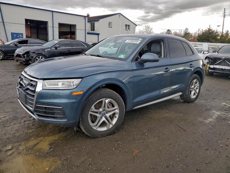 Продажа на аукционе авто 2018 Audi Q5, vin: WA1ANAFY3J2152735, номер лота: 97508395