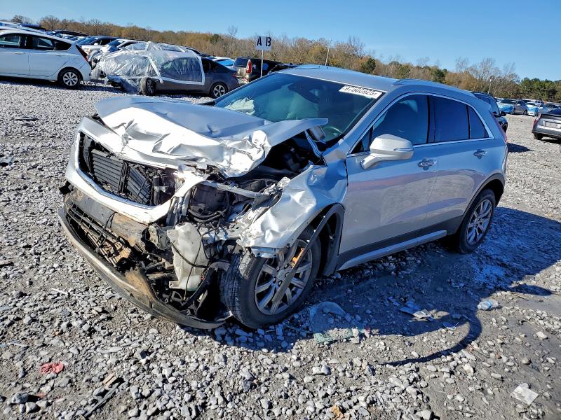 Продаж на аукціоні авто 2022 Cadillac Xt4 Premiu, vin: 1GYFZDR43NF135551, номер лоту: 97500925
