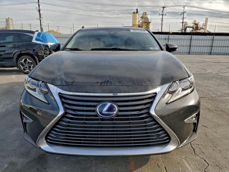 Продаж на аукціоні авто 2018 Lexus Es, vin: JTHBW1GG5J2180645, номер лоту: 98249665