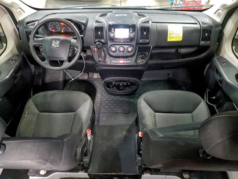 97918235 :رقم المزاد ، 3C6TRVDGXJE160569 vin ، 2018 Ram Promaster مزاد بيع