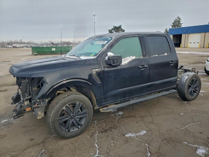 Продажа на аукционе авто 2023 Ford F150, vin: 1FTFW1E8XPKE97425, номер лота: 93120785