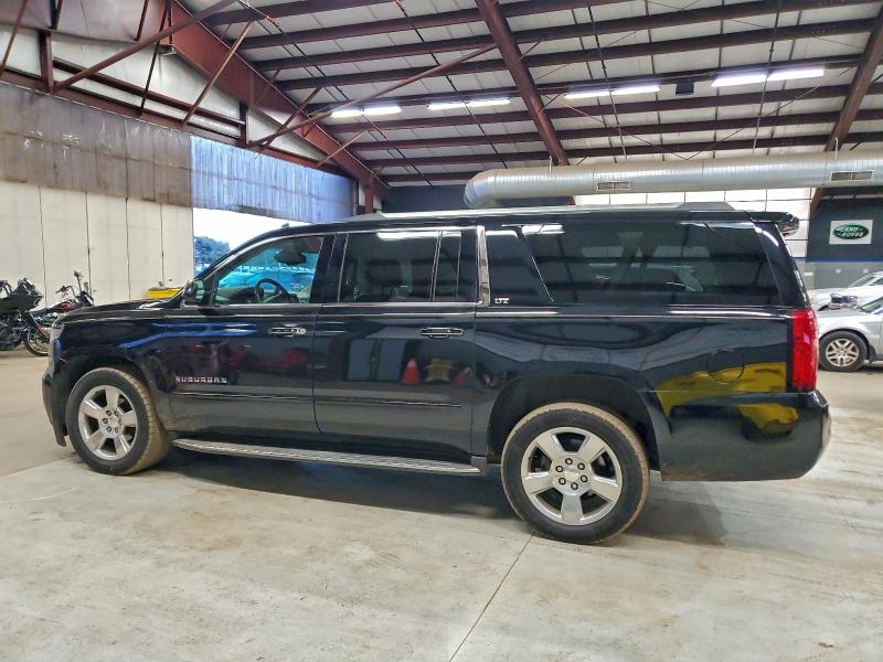 Продажа на аукционе авто 2015 Chevrolet Suburban K, vin: 1GNSKKKC1FR222452, номер лота: 97712265