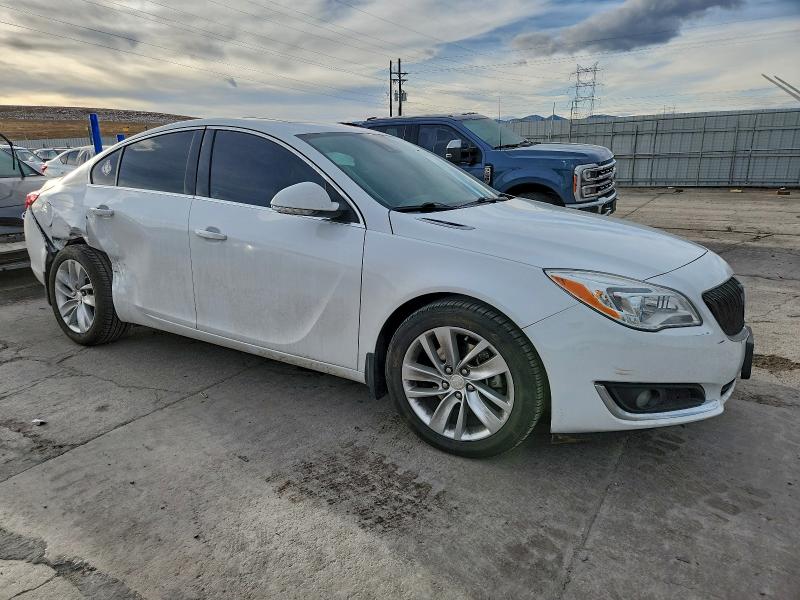 96223485 :رقم المزاد ، 2G4GT5GX1G9179621 vin ، 2016 Buick Regal مزاد بيع