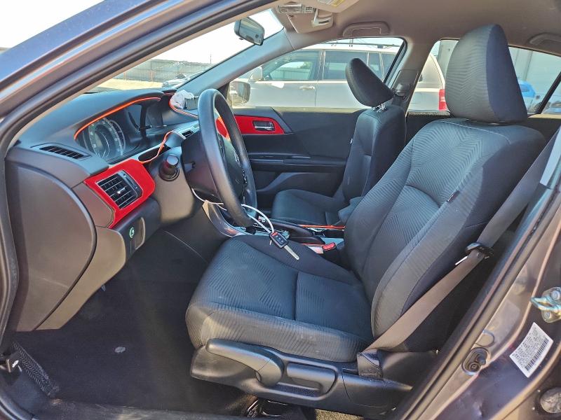 98180335 :رقم المزاد ، 1HGCR2F32HA261878 vin ، 2017 Honda Accord مزاد بيع