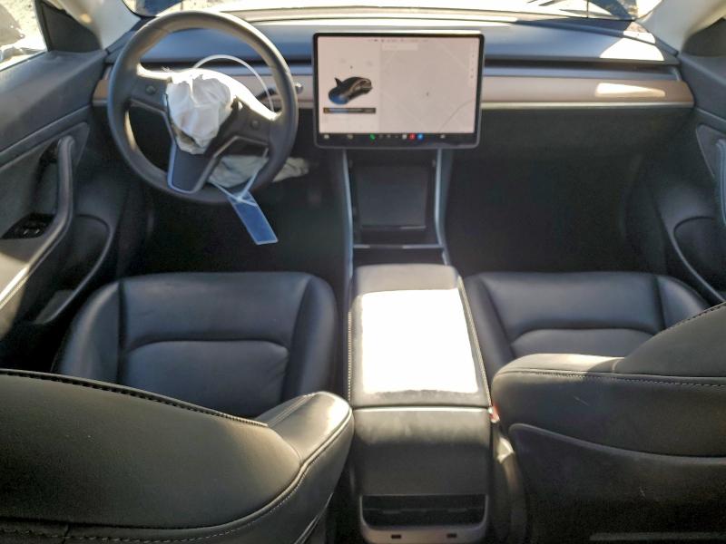 2020 Tesla Model 3 მანქანა იყიდება აუქციონზე, vin: 5YJ3E1EA9LF643720, აუქციონის ნომერი: 94926155