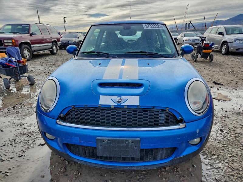 97333325 :رقم المزاد ، WMWMF73518TT87567 vin ، 2008 Mini Cooper مزاد بيع