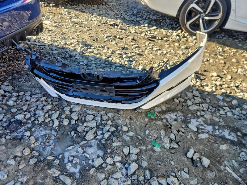 94403565 :رقم المزاد ، 1HGCV1F34NA103950 vin ، 2022 Honda Accord مزاد بيع