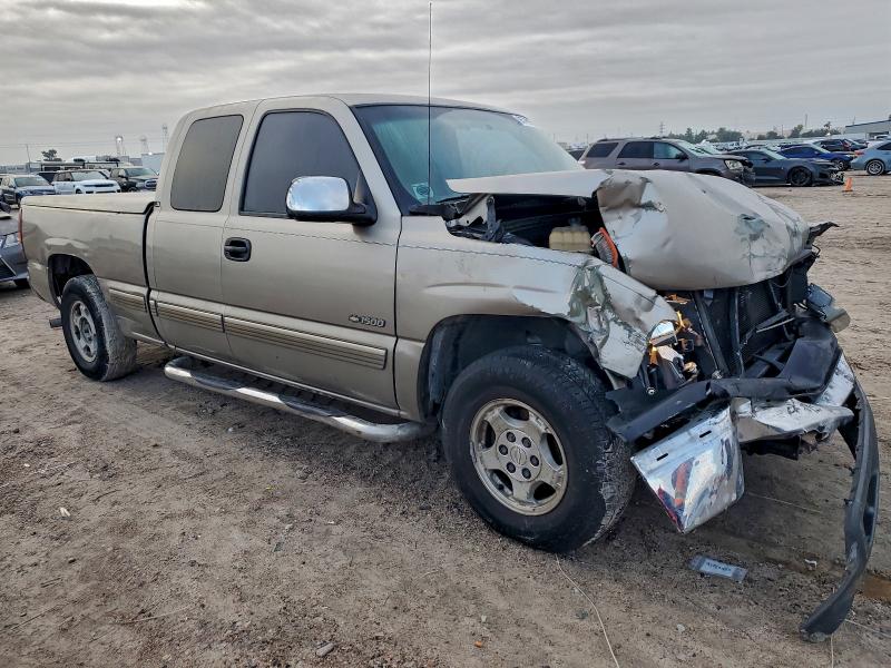 Продаж на аукціоні авто 2002 Chevrolet Silverado, vin: 2GCEC19T821261528, номер лоту: 95780585