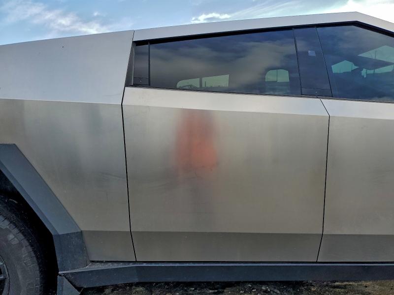 Продажа на аукционе авто 2024 Tesla Cybertruck, vin: 7G2CEHED8RA056642, номер лота: 94684135