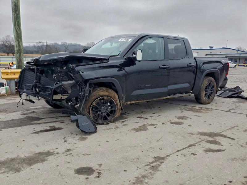 Продаж на аукціоні авто 2024 Toyota Tundra Cre, vin: 5TFWA5DB9RX131240, номер лоту: 94784985