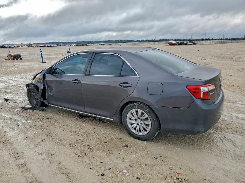 2013 Toyota Camry მანქანა იყიდება აუქციონზე, vin: 4T4BF1FK9DR321086, აუქციონის ნომერი: 97229845