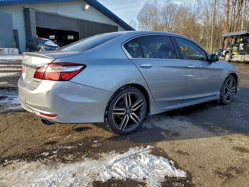 95444775 :رقم المزاد ، 1HGCR2F56HA071311 vin ، 2017 Honda Accord مزاد بيع