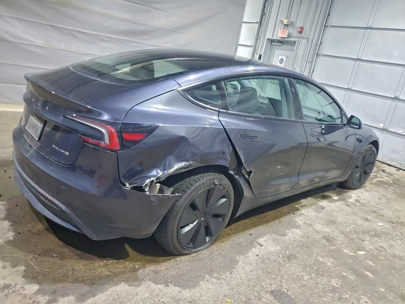 94880795 :رقم المزاد ، 5YJ3E1EB3RF817282 vin ، 2024 Tesla Model 3 مزاد بيع