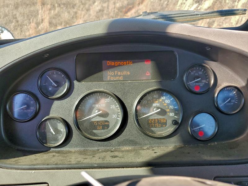 Продажа на аукционе авто 2017 Peterbilt 348, vin: 1NP3A28X6HD421516, номер лота: 93059455