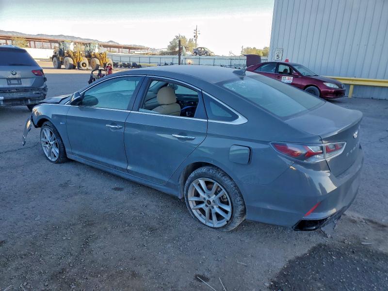 Продажа на аукционе авто 2019 Hyundai Sonata, vin: KMHE24L39KA093980, номер лота: 96716315