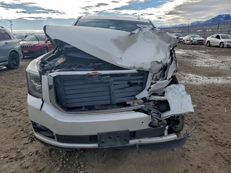 95323735 :رقم المزاد ، 1GKS2HKJ2JR132542 vin ، 2018 Gmc Yukon Xl D مزاد بيع