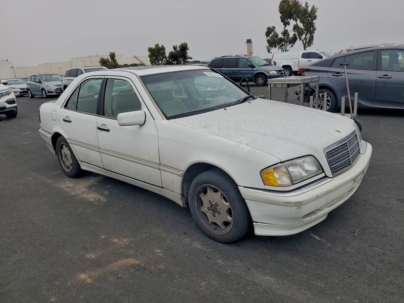 1999 Mercedes Benz C Class C300 4d Spor მანქანა იყიდება აუქციონზე, vin: WDBHA24G1XA717366, აუქციონის ნომერი: 96232105