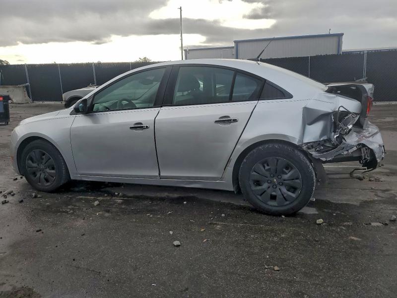 97720075 :رقم المزاد ، 1G1PA5SH5D7245524 vin ، 2013 Chevrolet Cruze Ls مزاد بيع