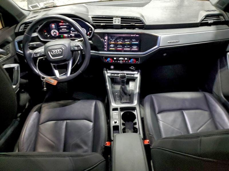96440425 :رقم المزاد ، WA1BECF36L1106684 vin ، 2020 Audi Q3 مزاد بيع