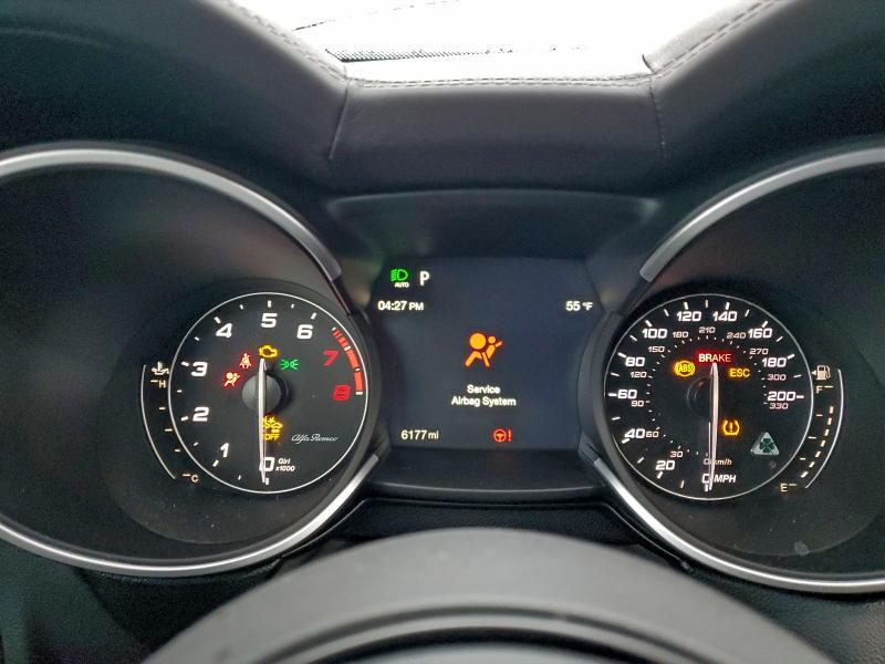 97716625 :رقم المزاد ، ZASPAKEV8P7D67930 vin ، 2023 Alfa Romeo Stelvio مزاد بيع