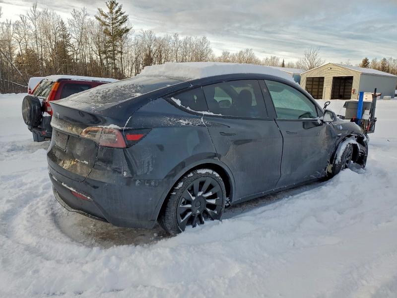 2025 Tesla Model Y მანქანა იყიდება აუქციონზე, vin: 7SAYGDEE7SF275673, აუქციონის ნომერი: 95616915