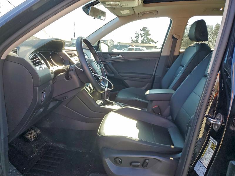 Продажа на аукционе авто 2020 Volkswagen Tiguan, vin: 3VV3B7AX1LM045396, номер лота: 95423385