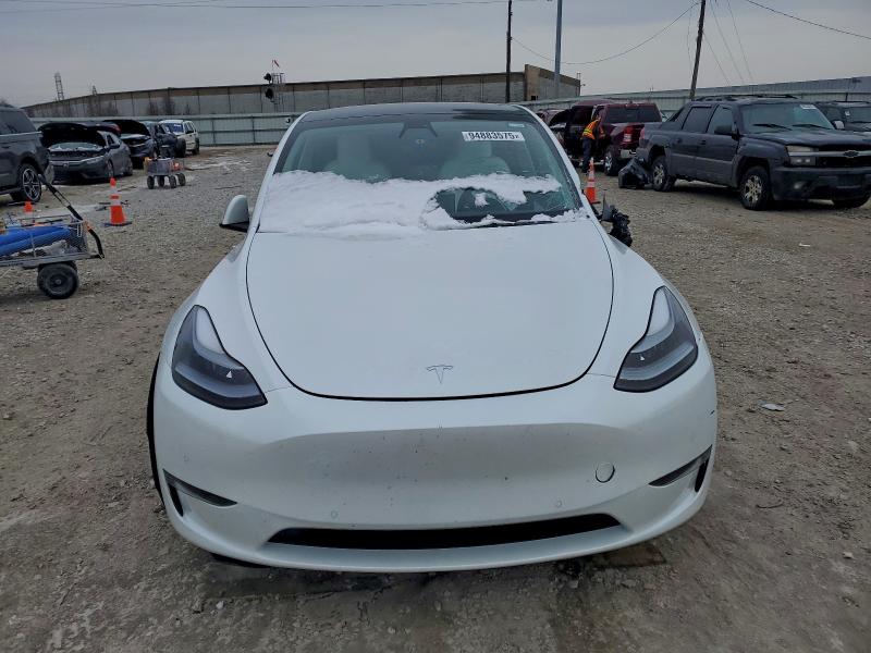 94883575 :رقم المزاد ، 7SAYGDEFXNF450530 vin ، 2022 Tesla Model Y مزاد بيع