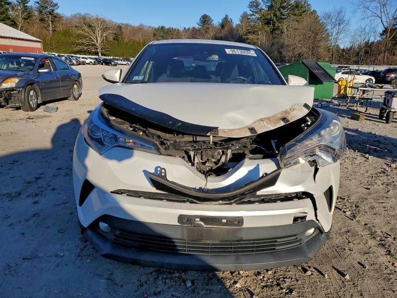 2018 Toyota C-hr მანქანა იყიდება აუქციონზე, vin: NMTKHMBX9JR002474, აუქციონის ნომერი: 96130085