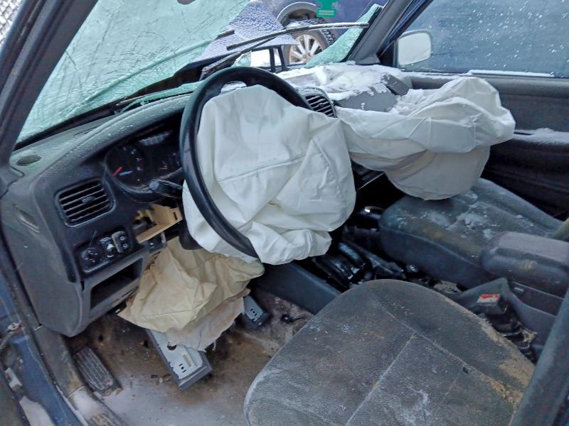 97456685 :رقم المزاد ، KNDJA723325153317 vin ، 2002 Kia Sportage مزاد بيع